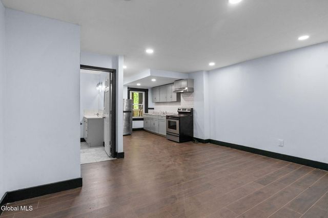 257 Western Avenue, Albany, NY 12203