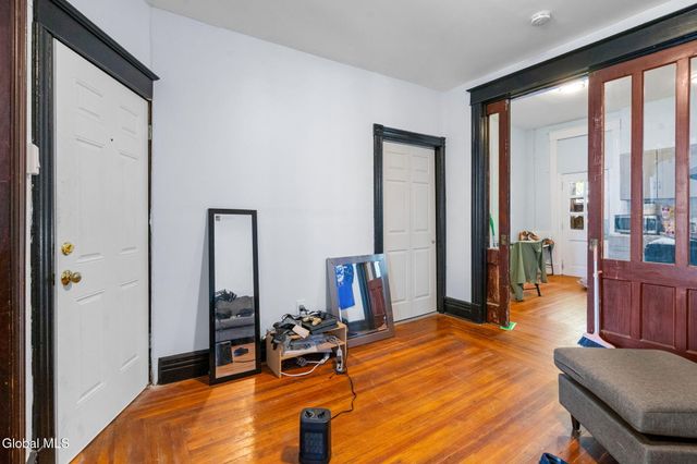 257 Western Avenue, Albany, NY 12203