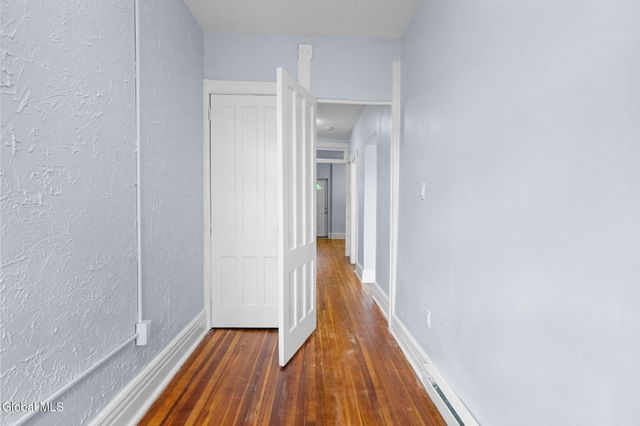 257 Western Avenue, Albany, NY 12203