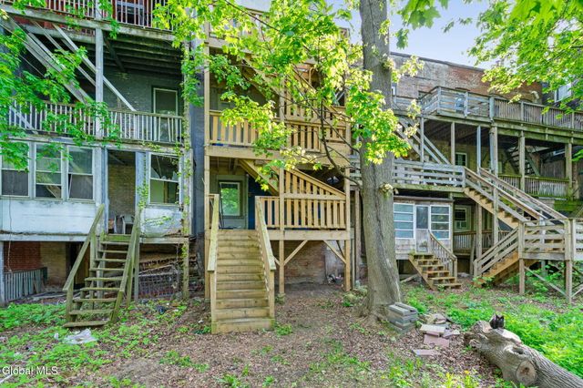 257 Western Avenue, Albany, NY 12203