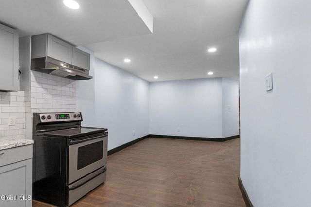 257 Western Avenue, Albany, NY 12203