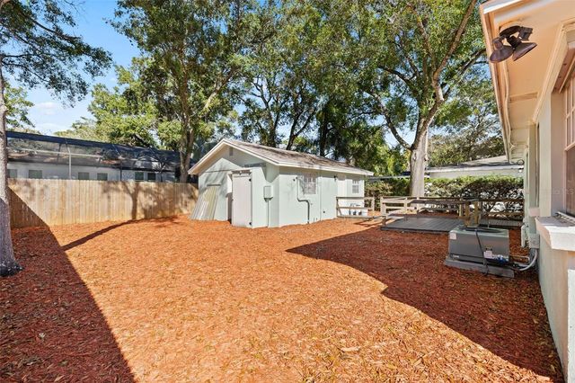 3817 W BAY TO BAY BOULEVARD B, Tampa, FL 33629