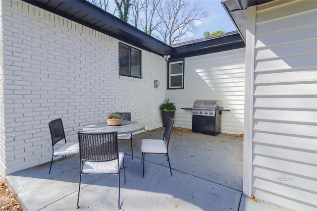 4324 Greenleaf Lane, Forest Park, GA 30297