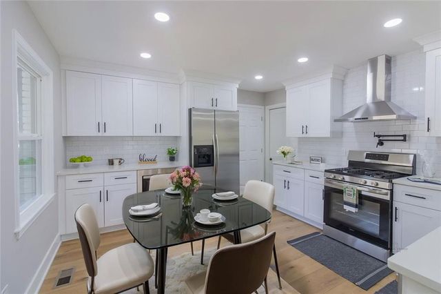 4324 Greenleaf Lane, Forest Park, GA 30297