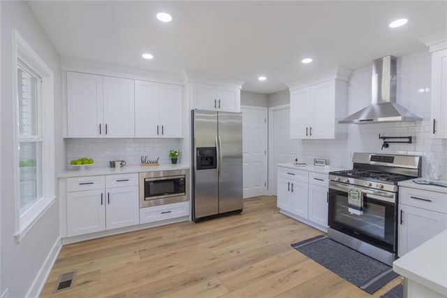 4324 Greenleaf Lane, Forest Park, GA 30297