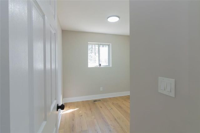 4324 Greenleaf Lane, Forest Park, GA 30297