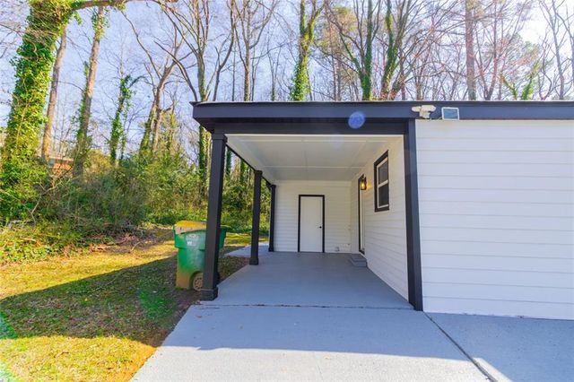 4324 Greenleaf Lane, Forest Park, GA 30297