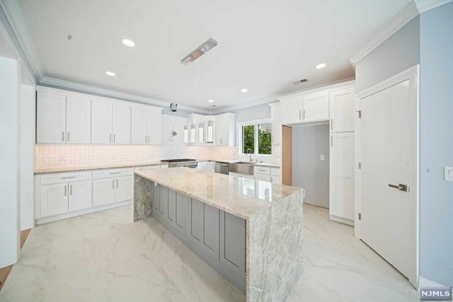 173 Santiago Avenue, Rutherford, NJ 07070