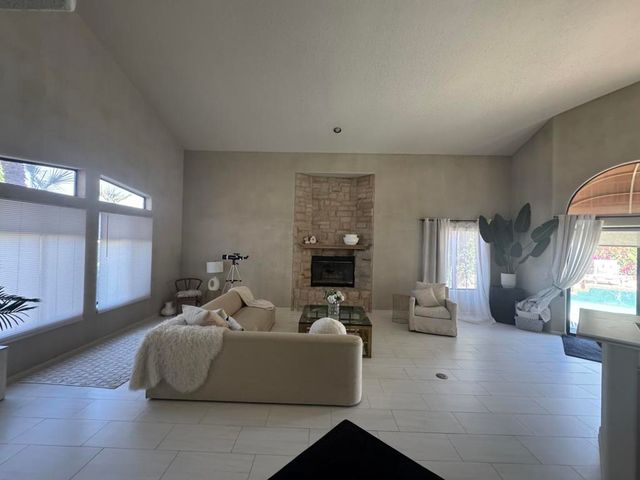 78875 Aurora Way, La Quinta, CA 92253
