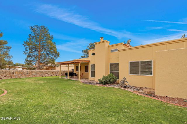 608 LA CHAPA Avenue, El Paso, TX 79912