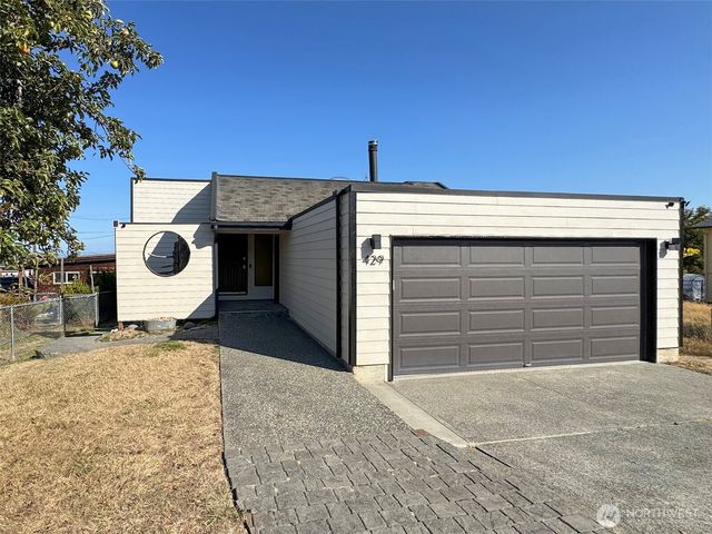 429 E Whidby Avenue, Port Angeles, WA 98362