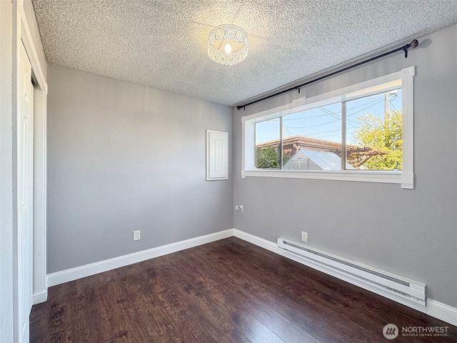 429 E Whidby Avenue, Port Angeles, WA 98362