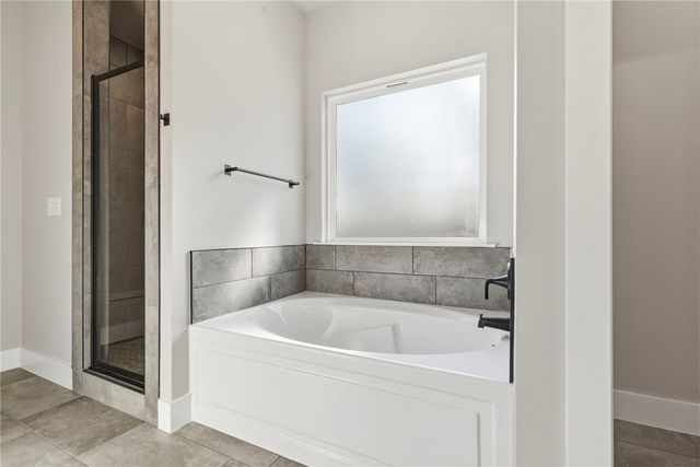 26 Carew Drive, Bella Vista, AR 72714