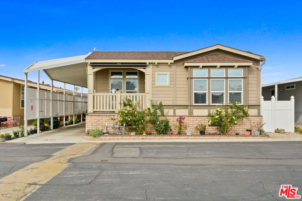 Image 1 of property listing at 17700 S Avalon Boulevard 156, Carson, CA 90746