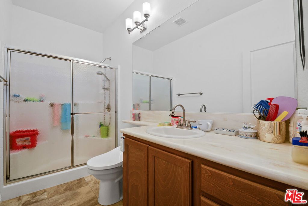 Image 16 of property listing at 17700 S Avalon Boulevard 156, Carson, CA 90746