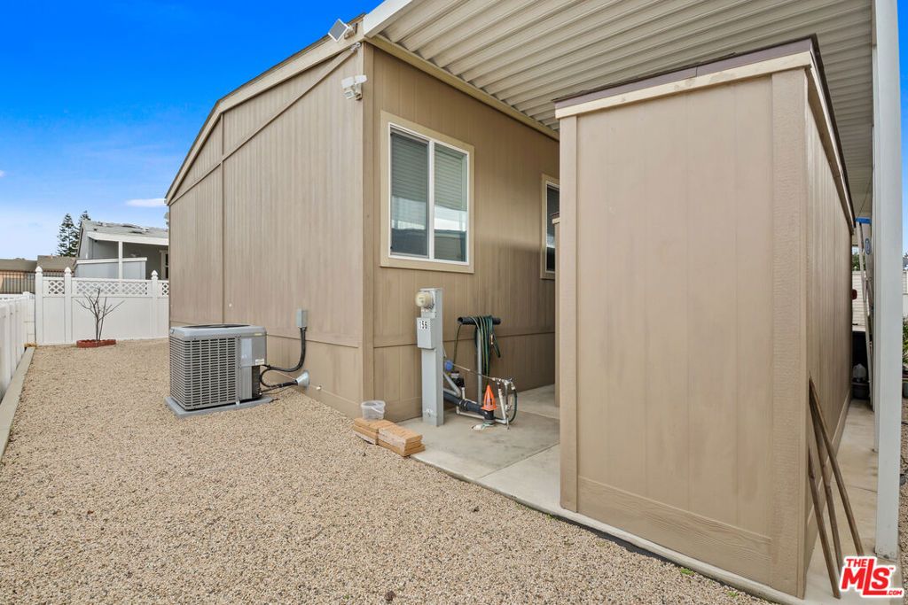 Image 3 of property listing at 17700 S Avalon Boulevard 156, Carson, CA 90746