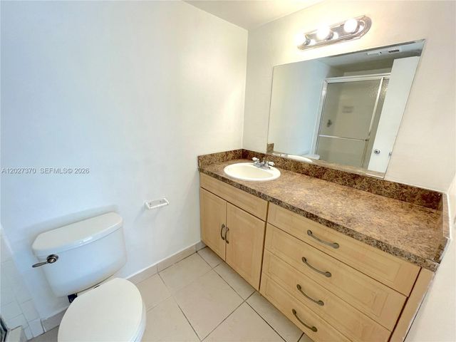 8450 Lagos De Campo Boulevard 206, Tamarac, FL 33321