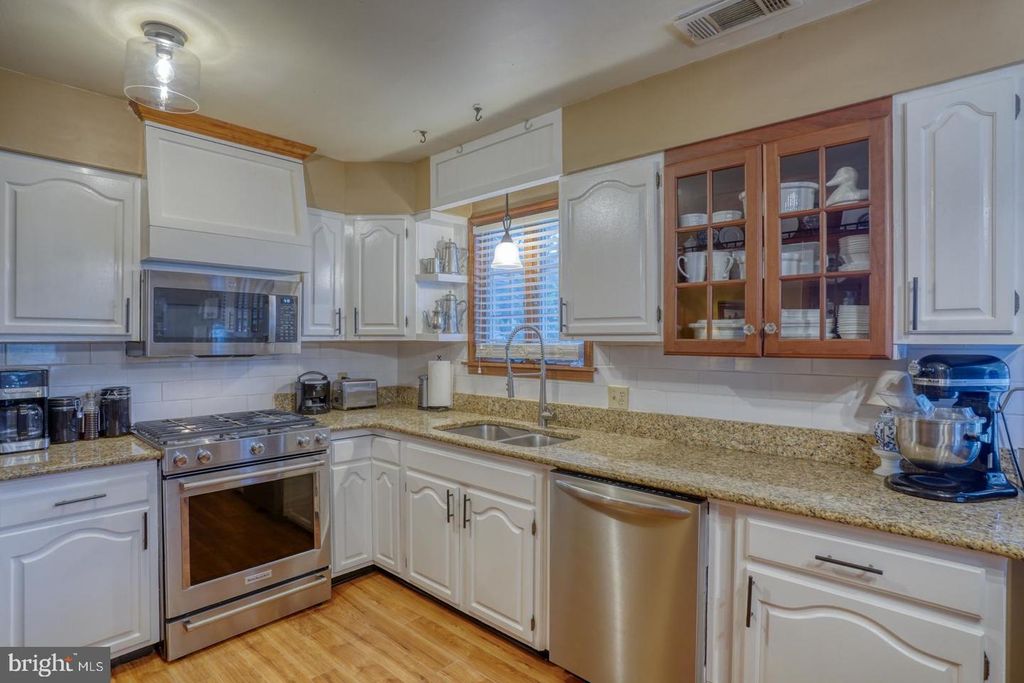 135 KERNEY ST, Federalsburg, MD 21632