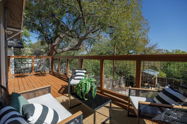 711 Patterson Ave, Austin, TX 78703