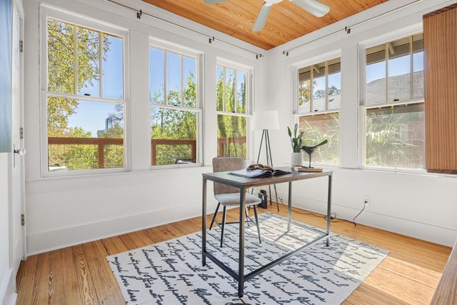 711 Patterson Ave, Austin, TX 78703