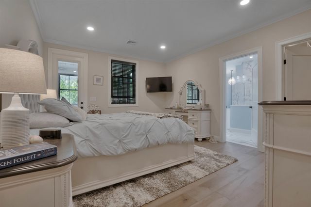 67 Cooper Road, Barrington, NH 03825
