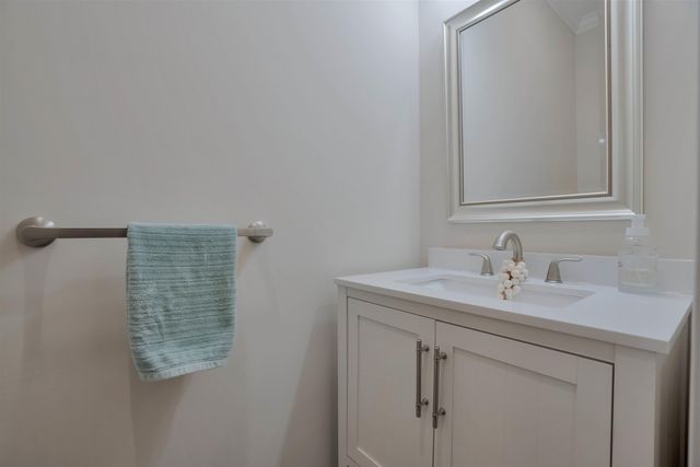 67 Cooper Road, Barrington, NH 03825