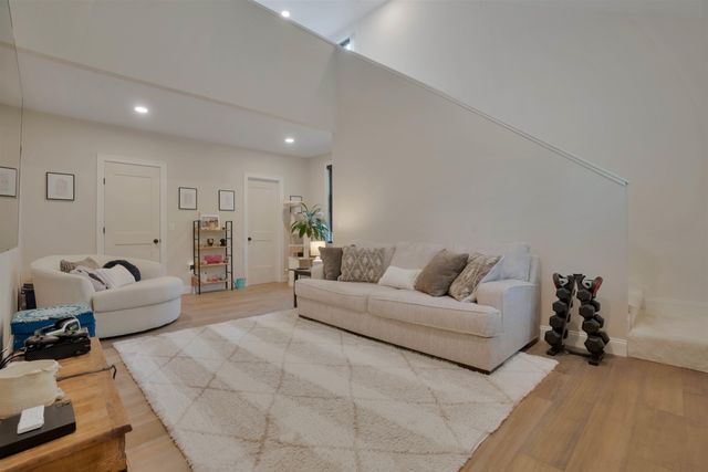 67 Cooper Road, Barrington, NH 03825