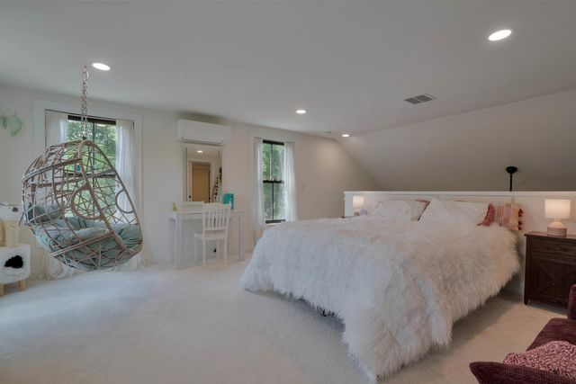 67 Cooper Road, Barrington, NH 03825