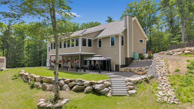 67 Cooper Road, Barrington, NH 03825
