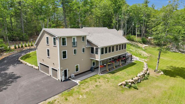 67 Cooper Road, Barrington, NH 03825