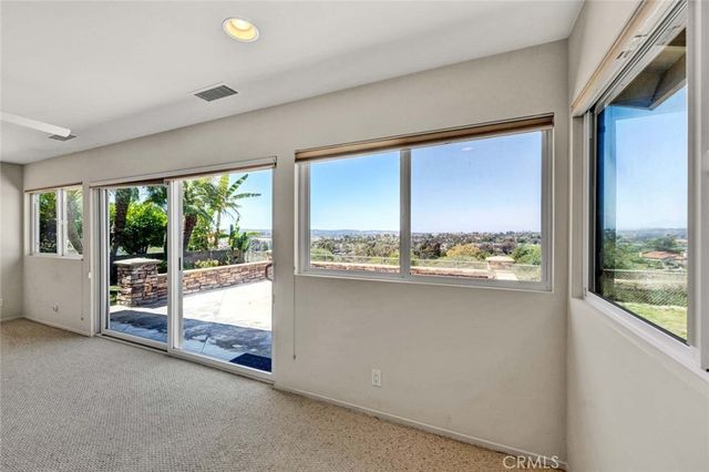29481 Vista Plaza, Laguna Niguel, CA 92677