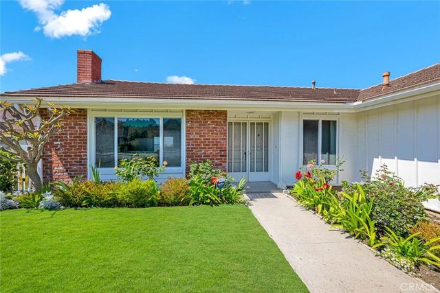 29481 Vista Plaza, Laguna Niguel, CA 92677