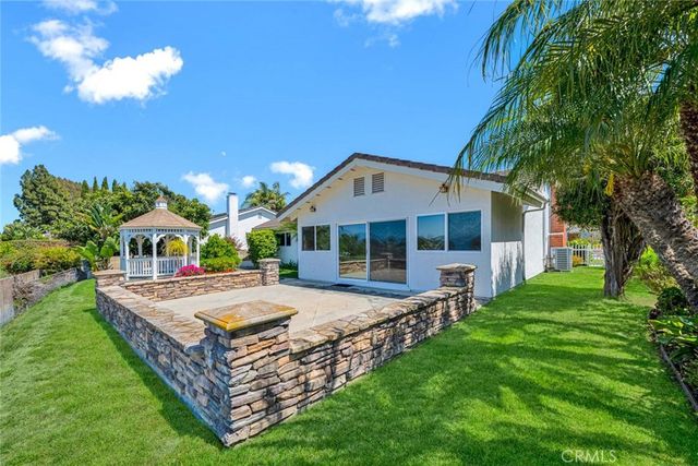 29481 Vista Plaza, Laguna Niguel, CA 92677