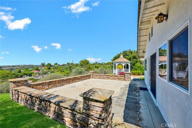 29481 Vista Plaza, Laguna Niguel, CA 92677