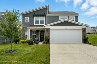 3294 Heather Wood Dr, La Grange, KY 40031