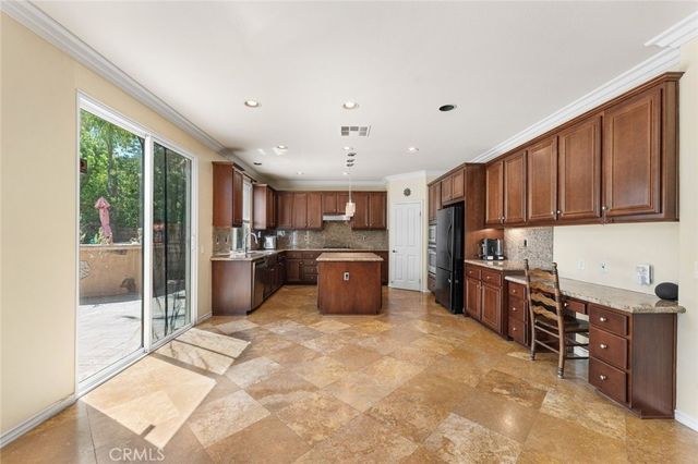 17526 Dove Willow Street, Canyon Country, CA 91387