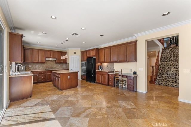 17526 Dove Willow Street, Canyon Country, CA 91387