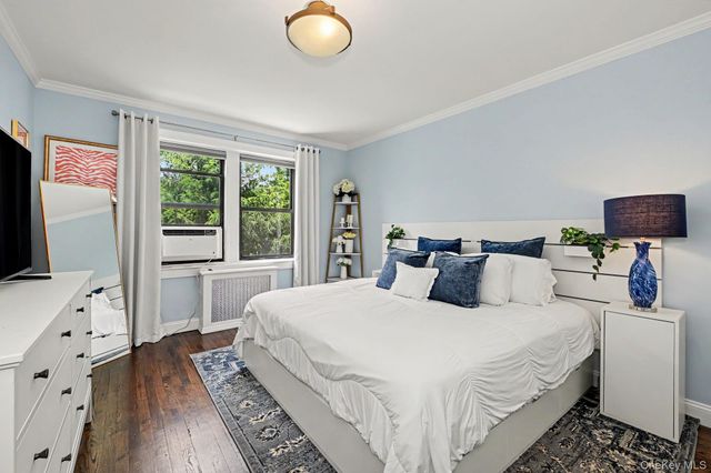 68 E Hartsdale Avenue 2L, Hartsdale, NY 10530