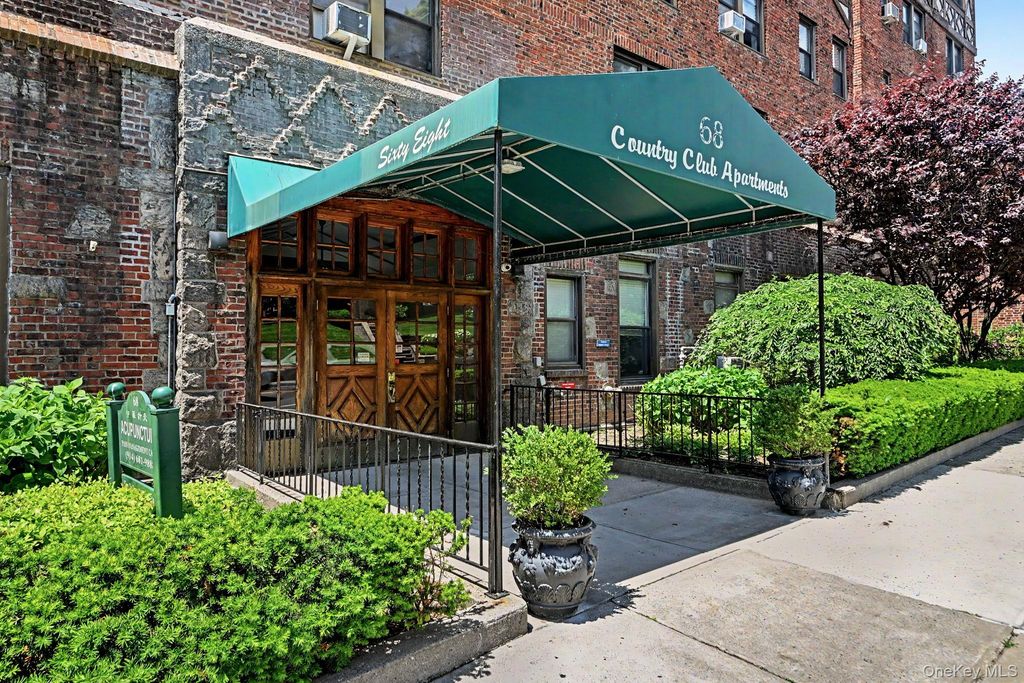 68 E Hartsdale Avenue 2L, Hartsdale, NY 10530
