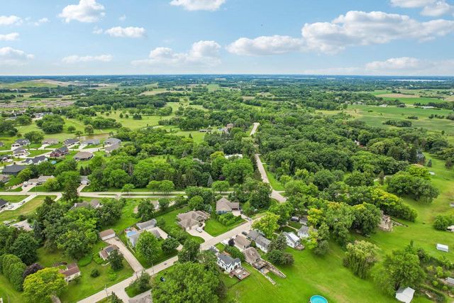 S94W14508 Groveway LANE, Muskego, WI 53150