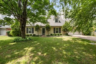 508 Sugartree Ln, Franklin, TN 37064