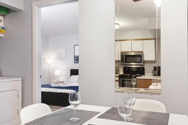 332 Summerwalk Circle 332, Chapel Hill, NC 27517