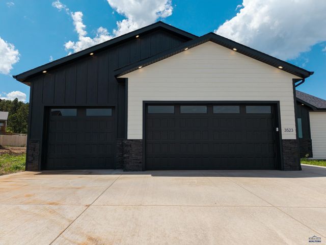 3523 JOSEPH ST, Sturgis, SD 57785
