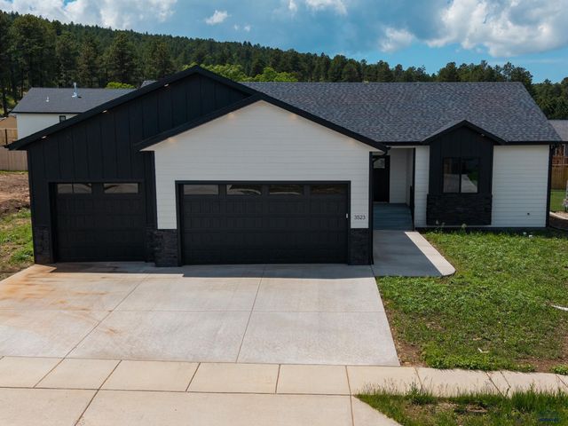 3523 JOSEPH ST, Sturgis, SD 57785