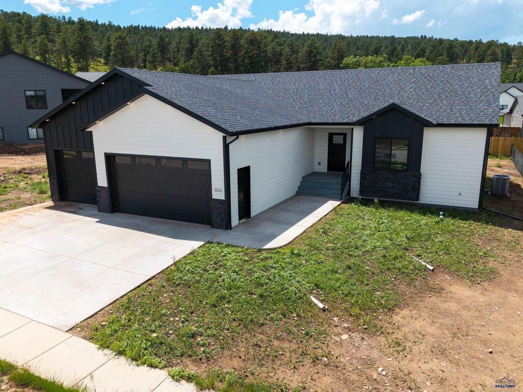 3523 JOSEPH ST, Sturgis, SD 57785