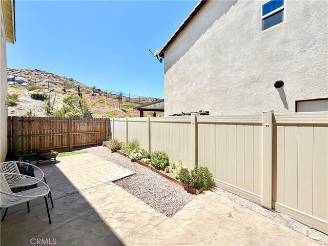 30411 Ridgecrest Road, Winchester, CA 92596