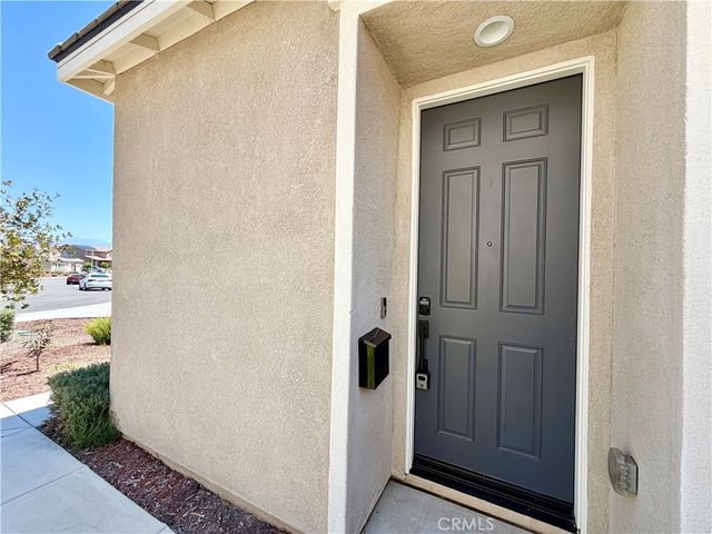 30411 Ridgecrest Road, Winchester, CA 92596