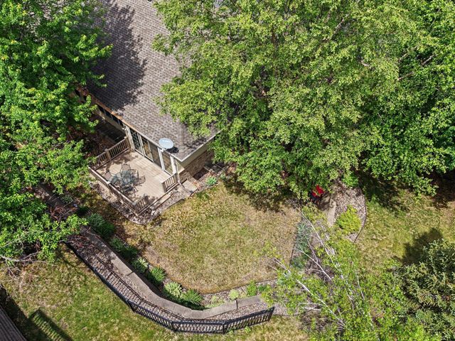 12999 Garvin Brook Lane, Apple Valley, MN 55124