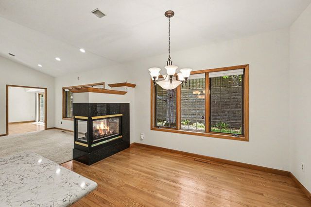 12999 Garvin Brook Lane, Apple Valley, MN 55124