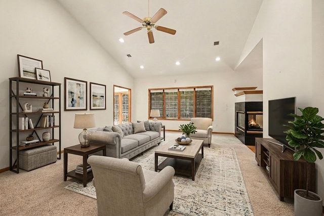 12999 Garvin Brook Lane, Apple Valley, MN 55124